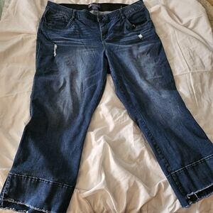 Democracy Ab-solution cropped Jean Sz 20
